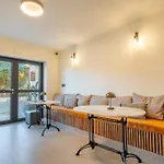 Bed & Breakfast Naiades