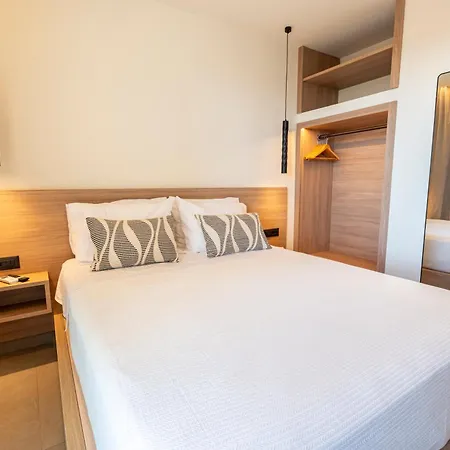 Naiades Bed and Breakfast