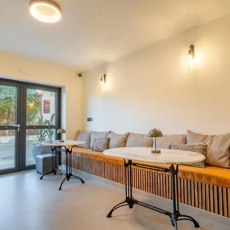 Bed & Breakfast Naiades