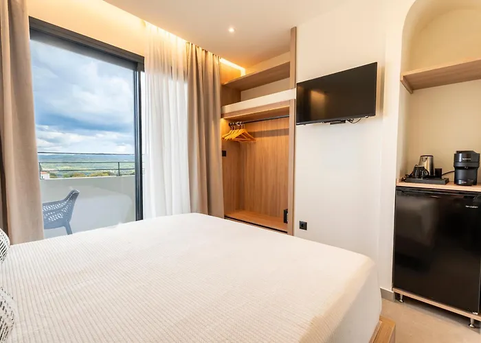 Naiades Bed and breakfast 3*